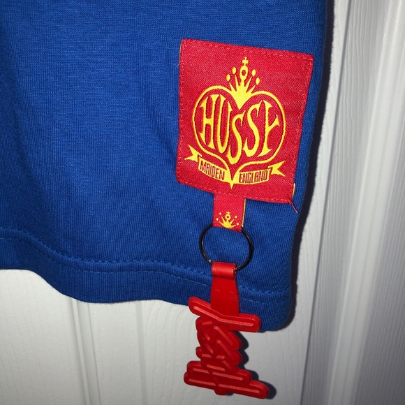 NWOT Cheeky word play, graphic t-shirt. - Picture 3 of 5